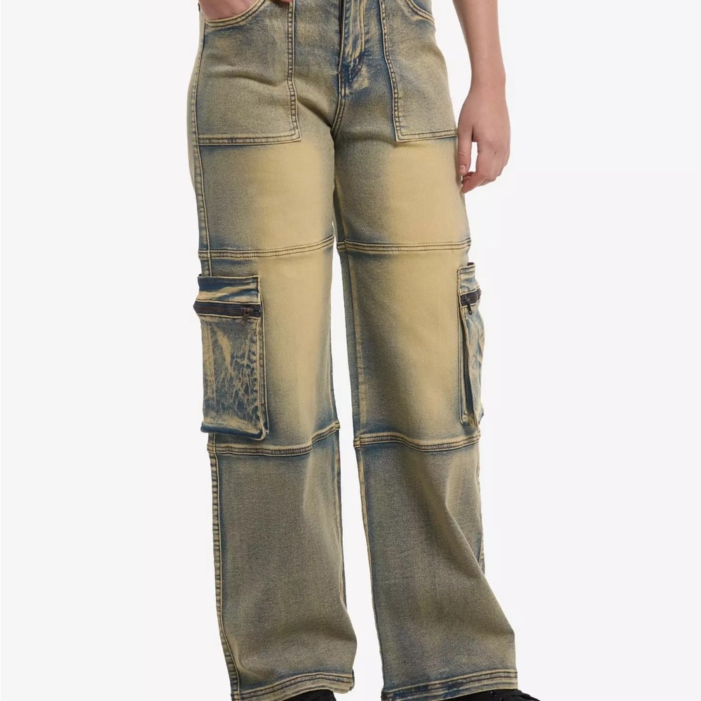 Stylish Tan Cargo Women Jeans